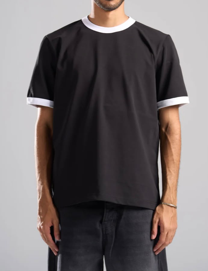 Black Ringer Tee -white